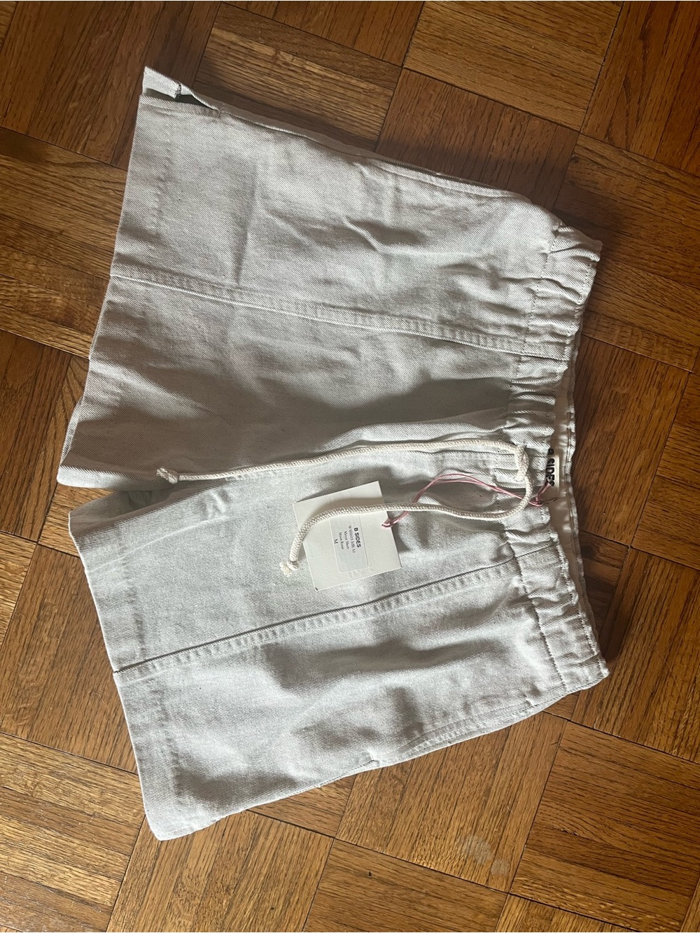 B SIDES Drawstring Women’s Shorts Light Denim Wash - Picture 2 of 5